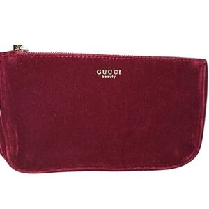 Gucci Beauty Burgundy Velvet Cosmetic Pouch Makeup Bag Gold Hardware NEW Sealed